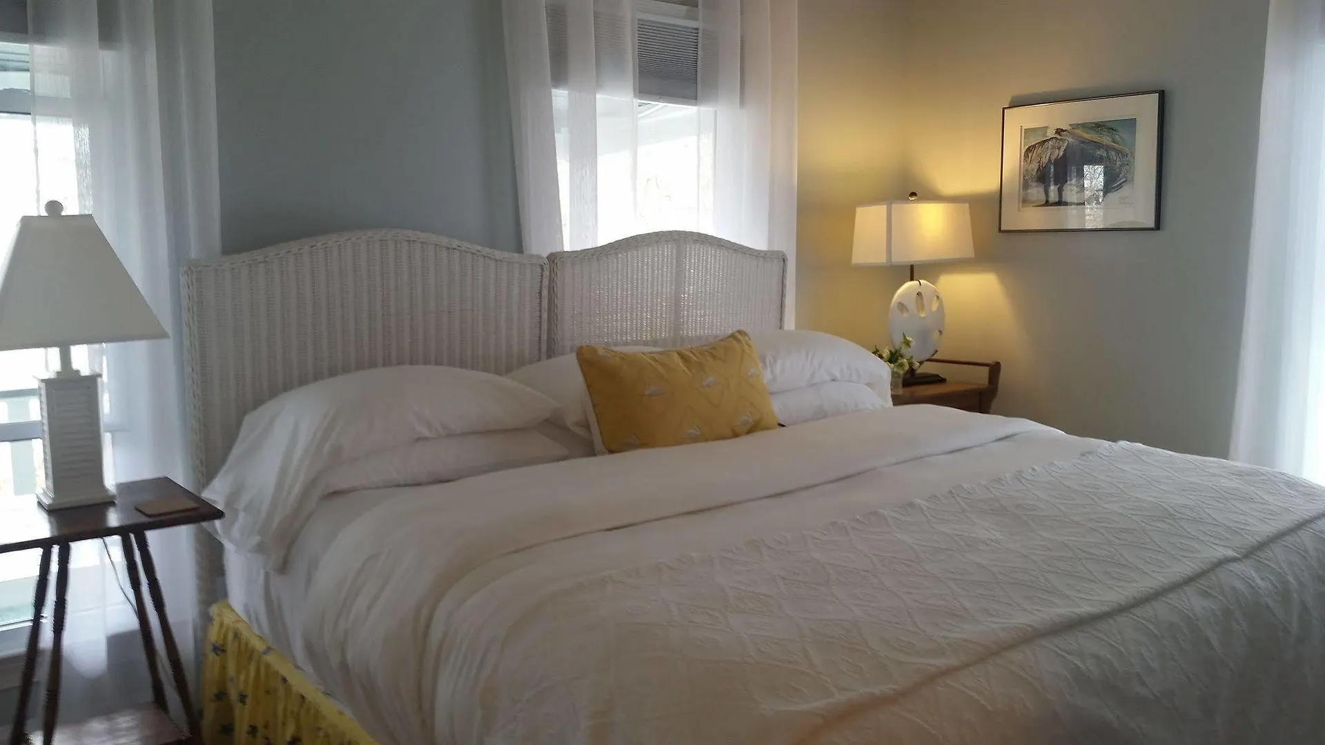 Barclay Cottage Bed And Breakfast Virginia Beach Bed & Breakfast