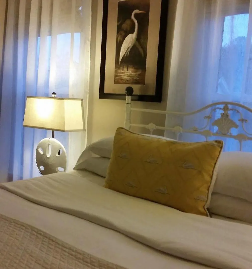 Barclay Cottage Bed And Breakfast Virginia Beach United States