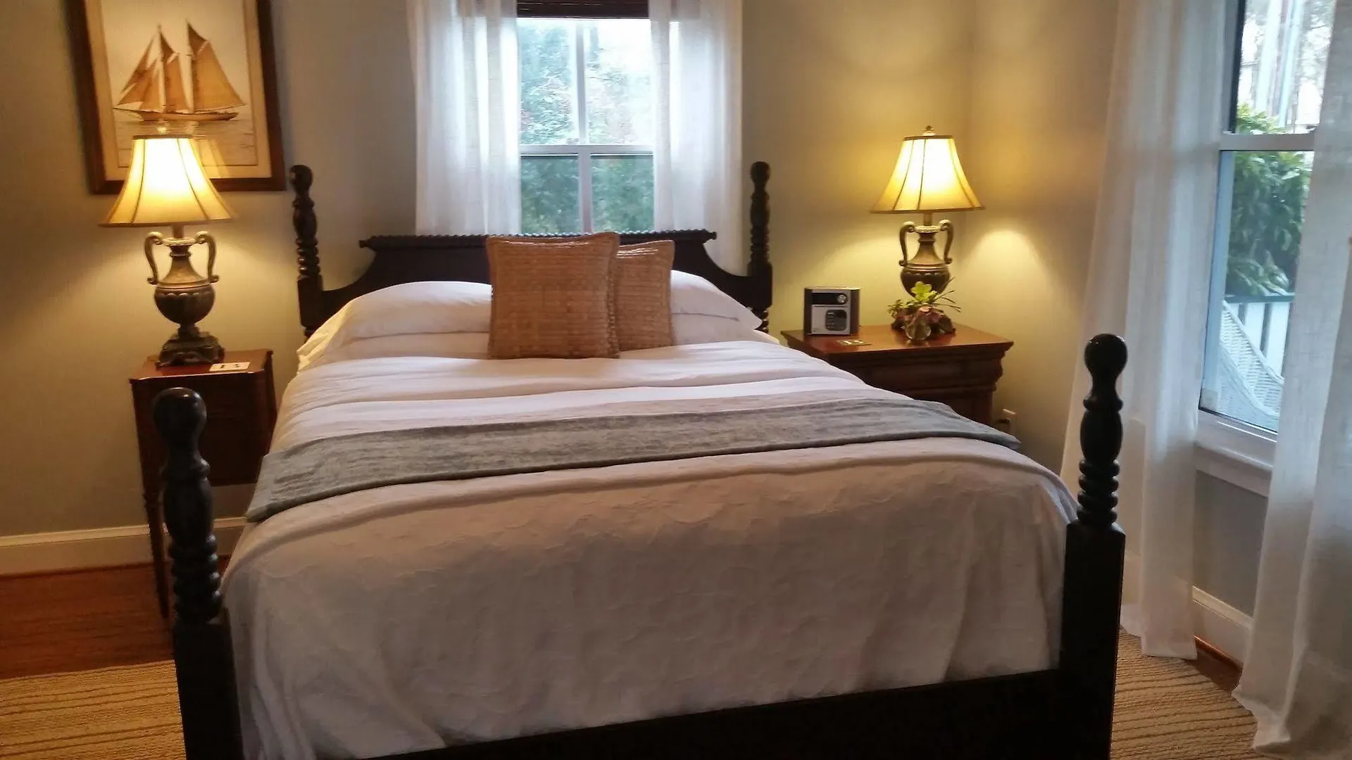 Barclay Cottage Bed And Breakfast Virginia Beach
